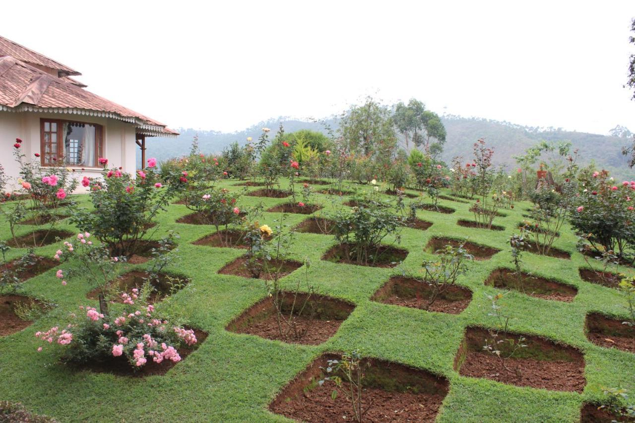 Tea County Hotel Munnar Exterior photo